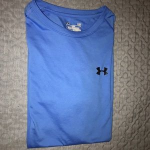 Men’s under Armour heat gear T-shirt